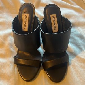 Steve Madden Heels.  Perfect condition worn once.  Size 6.5